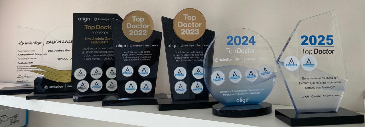 Prêmios Top Doctor da Dra. Andréa Gentil